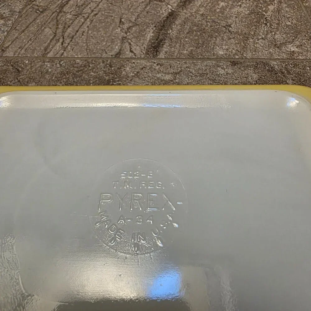Pyrex Primary Yellow 503-B Refrigerator Dish 503-C Clear Ribbed Lid Handles